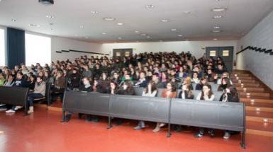 Studenti che assistono alla conferenza